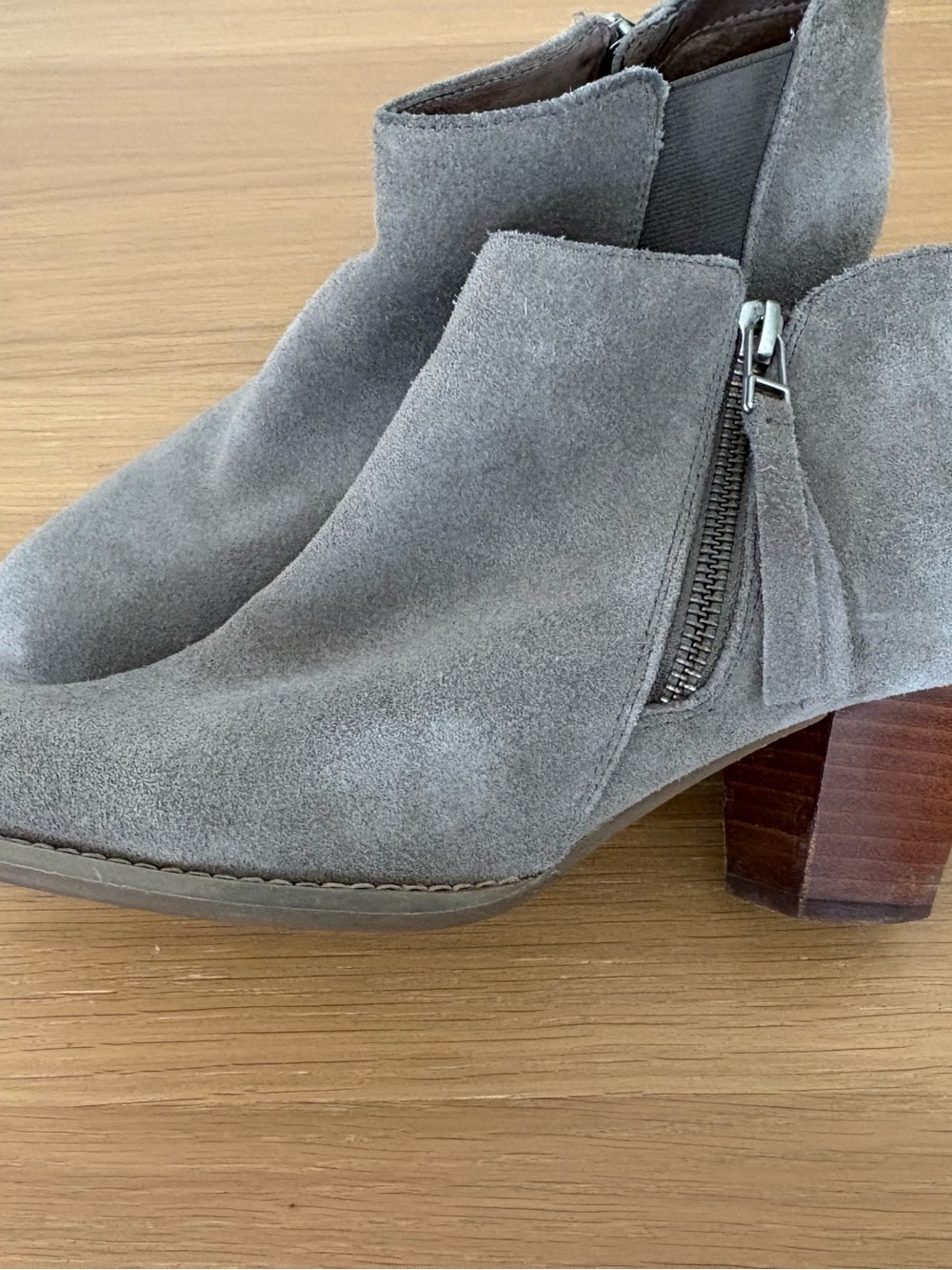 Vionic Gray Suede Ankle Boots with Side Zip